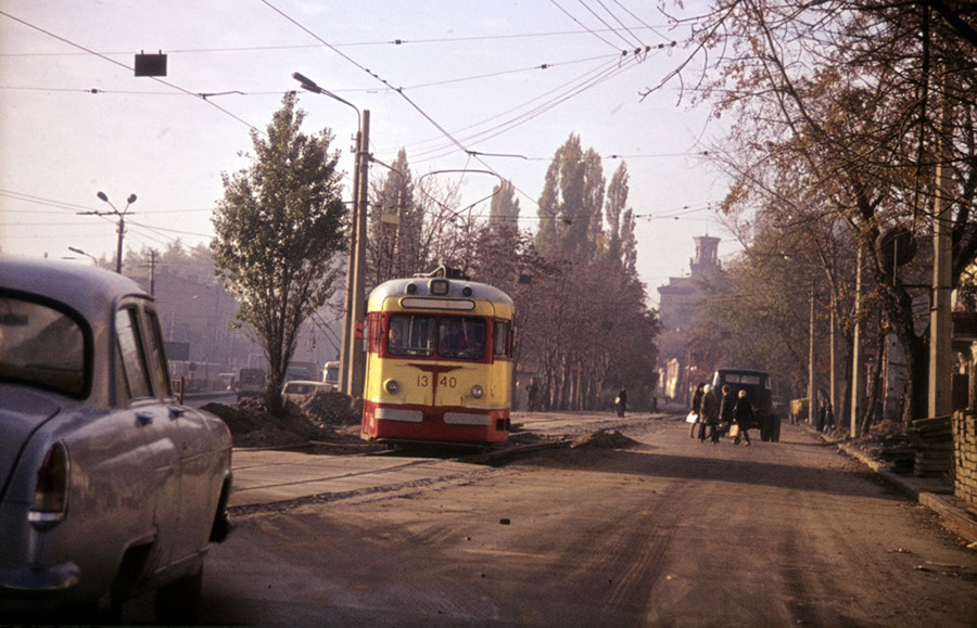 Kiew, Ausfallstraße in Richtung Westen